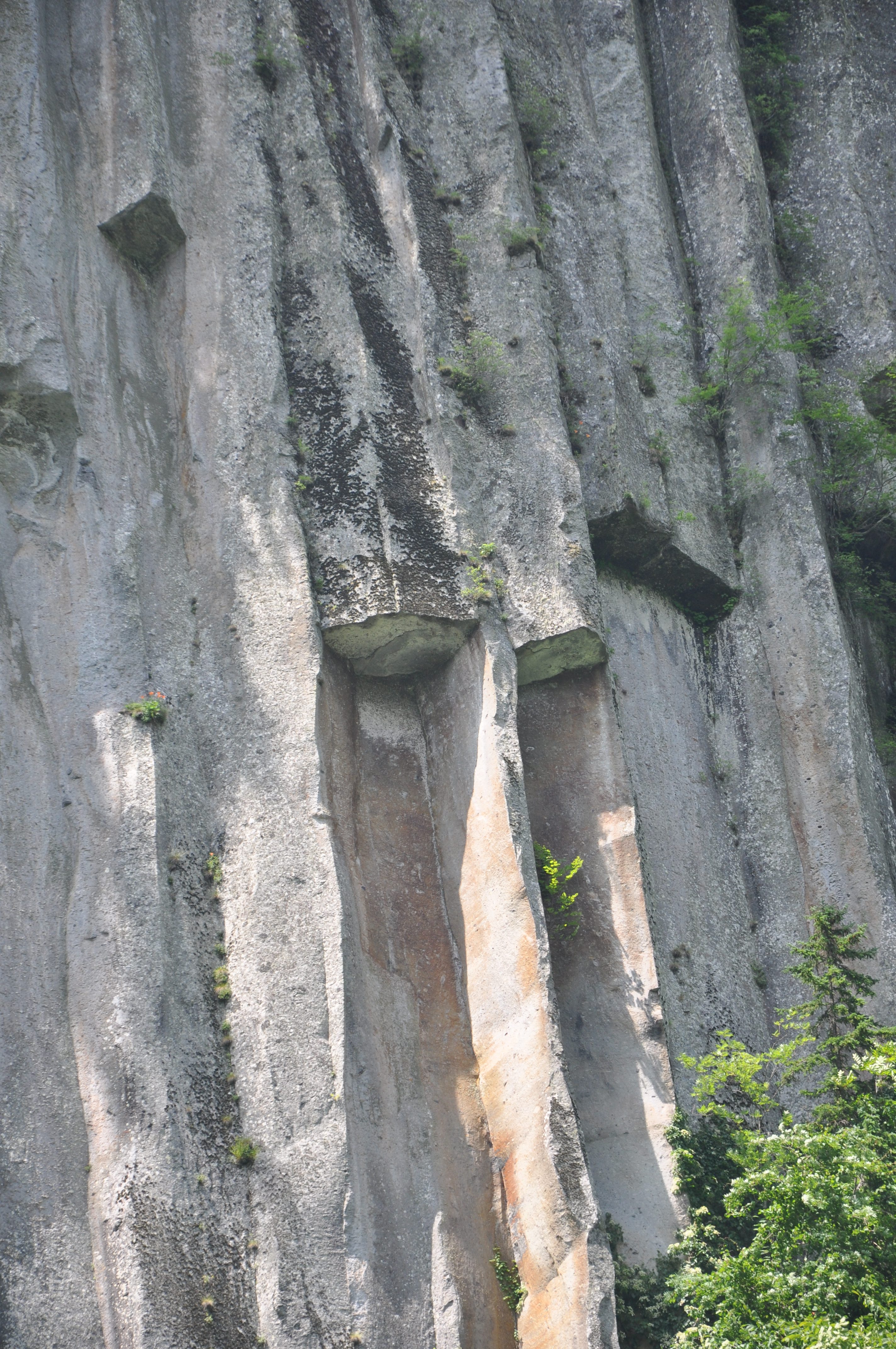 天人峡の柱状節理